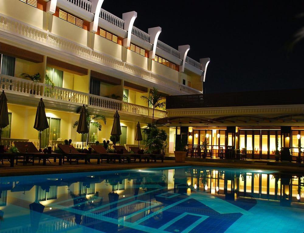 Windmill Resort Hotel Pattaya Eksteriør bilde