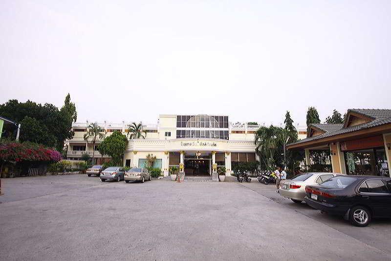 Windmill Resort Hotel Pattaya Eksteriør bilde