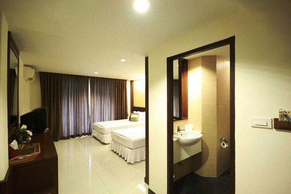 Windmill Resort Hotel Pattaya Eksteriør bilde