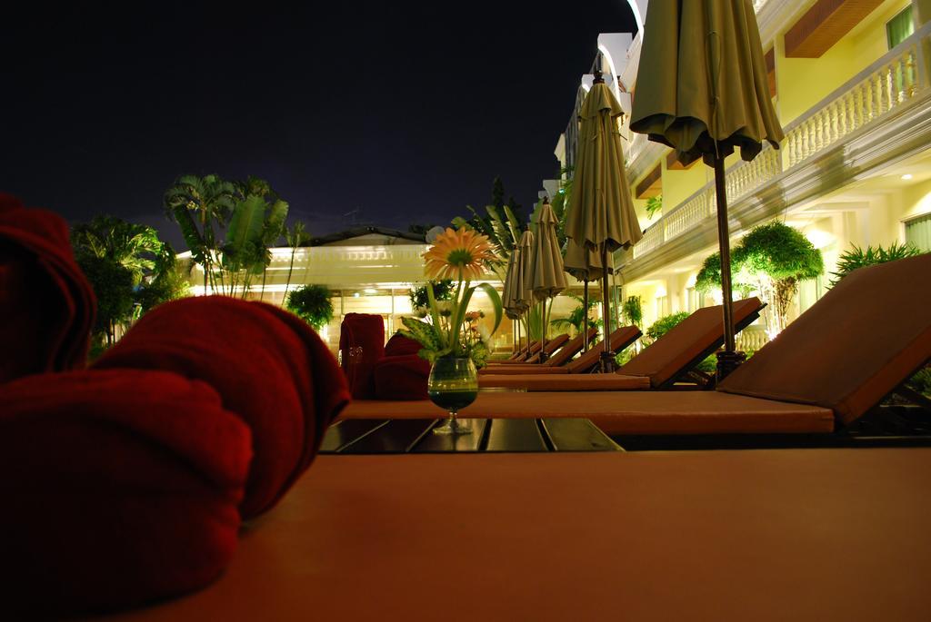 Windmill Resort Hotel Pattaya Eksteriør bilde