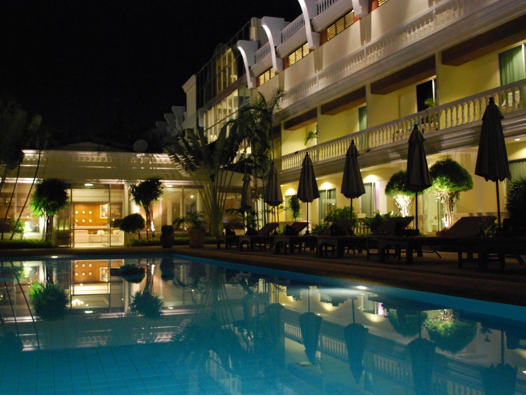 Windmill Resort Hotel Pattaya Eksteriør bilde