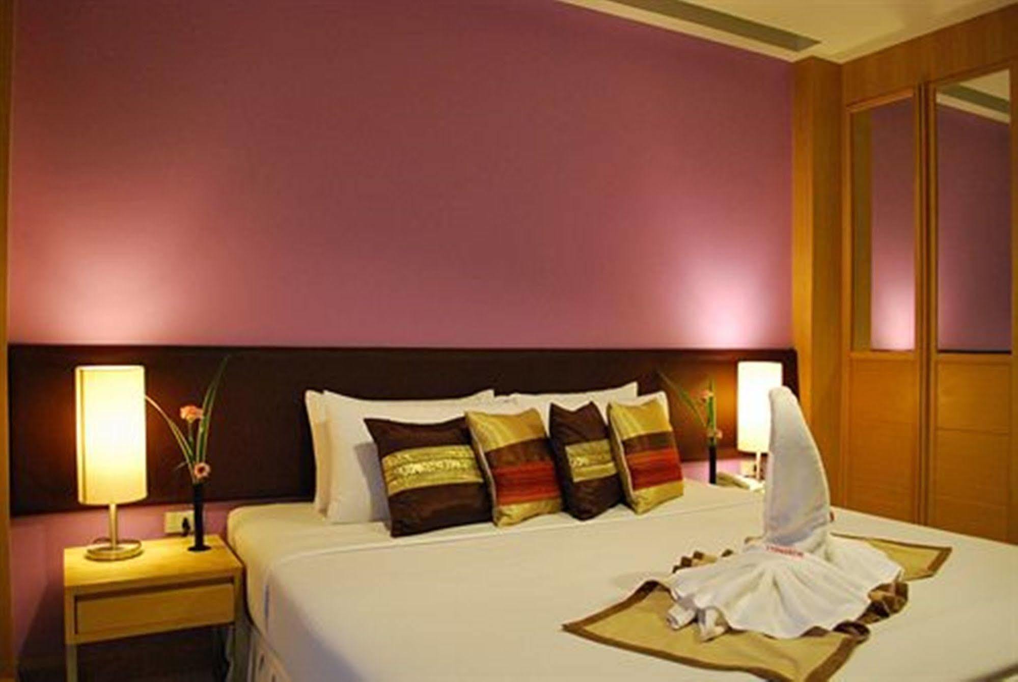 Windmill Resort Hotel Pattaya Eksteriør bilde